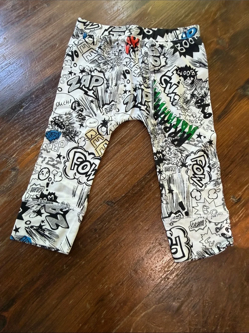 Stella McCartney Kids Graphic Comic Swim Suit and matching pajamas - Brand new